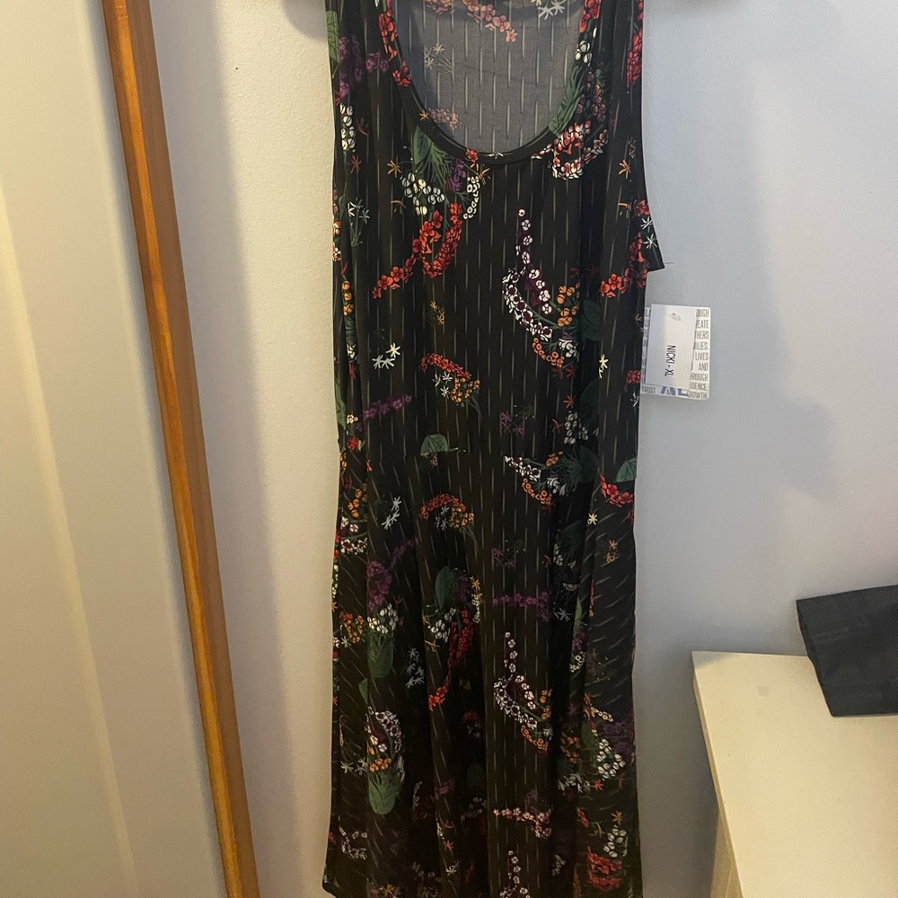 NWT XL Lularoe sleeveless dress